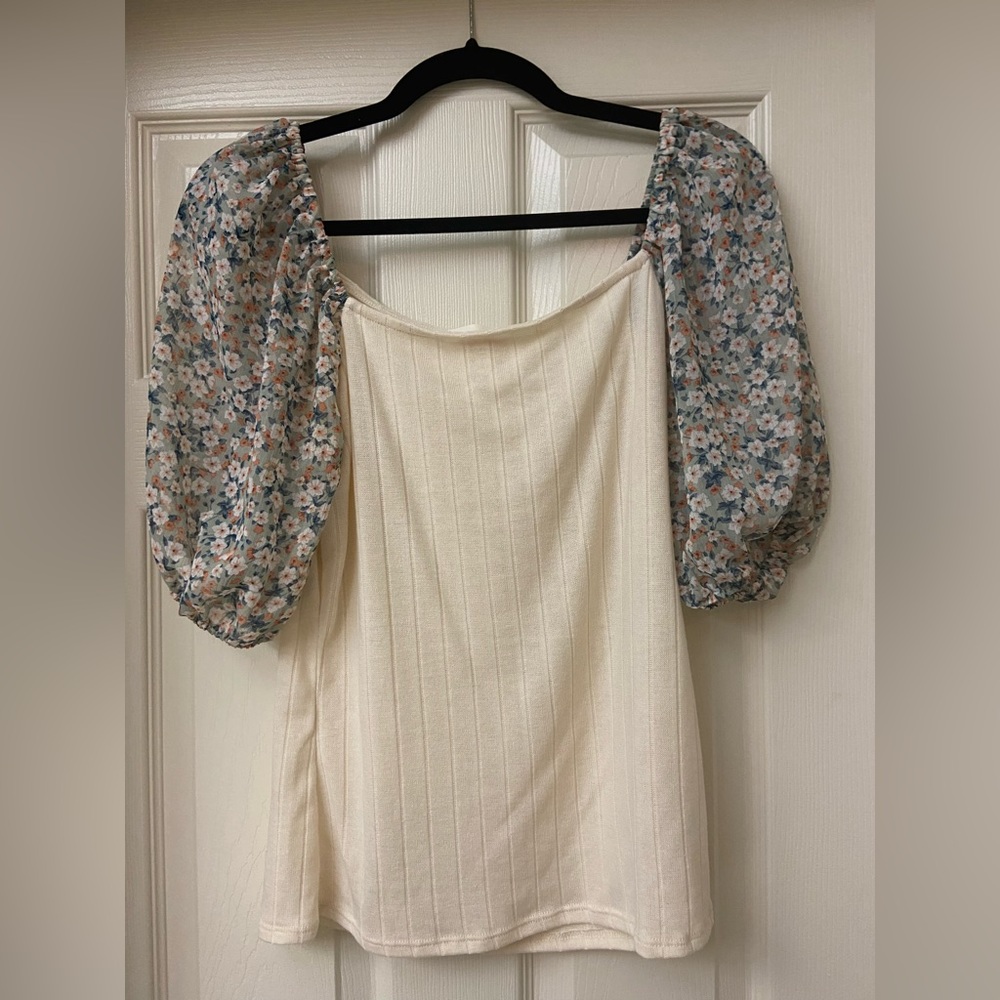 Bubble Sleeve Top